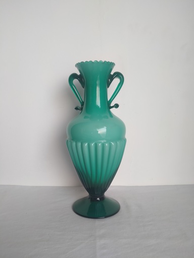 [A079/2] Vase amphore turquoise en opaline à deux couches, Opalina Fiorentina