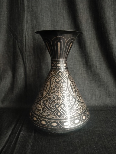 [24042/1] Vase orientaliste en fer damasquiné